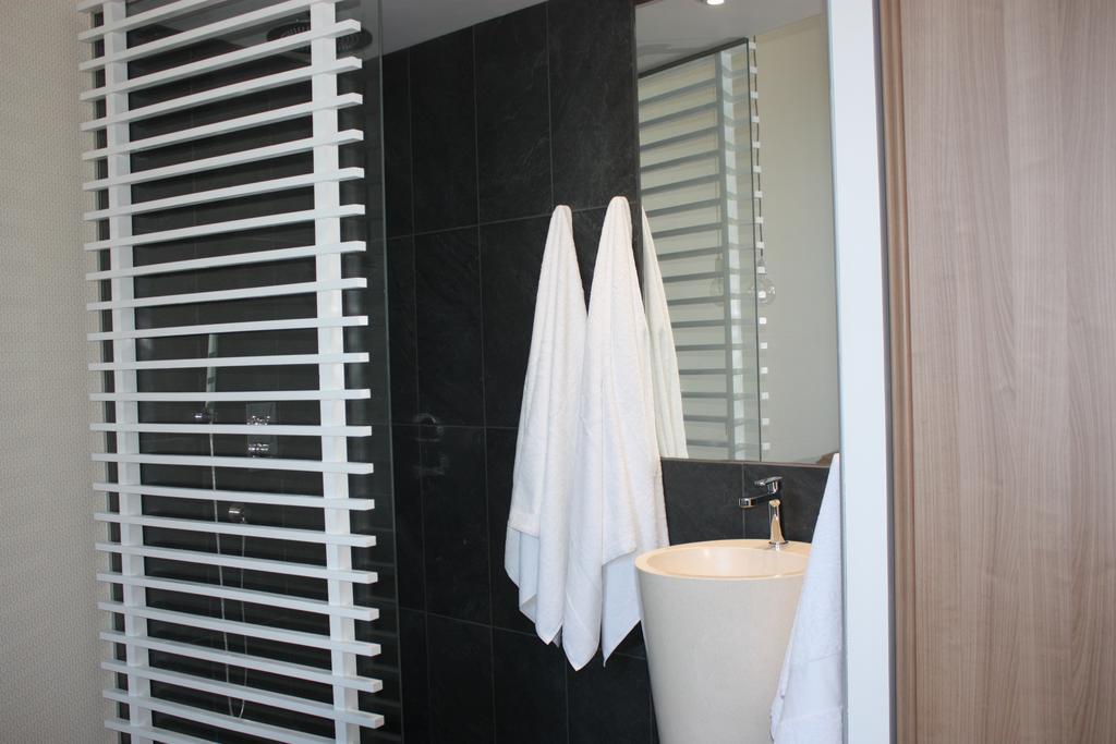 Appartement Du Fau De La Roque วีย์ฟร็องเช-เดอ-ฮูแอเก ภายนอก รูปภาพ